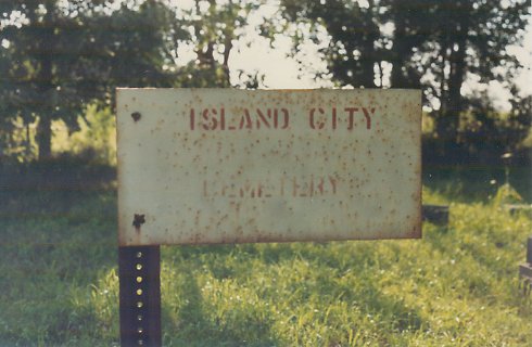 Island City Sign